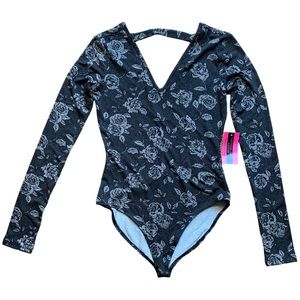 Material Girl | V-Neck Bodysuit | Black and White Floral